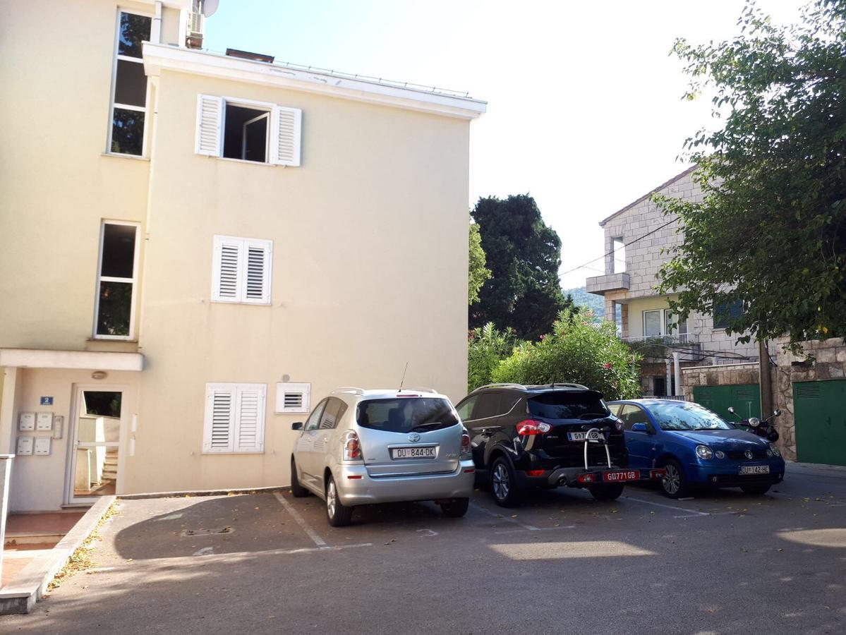Relax Apartment Lapad Dubrovnik Bagian luar foto